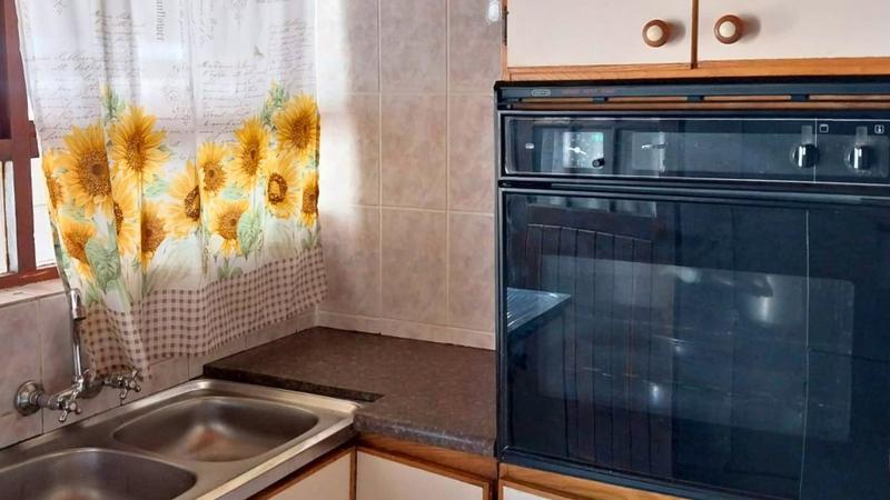 6 Bedroom Property for Sale in Mossel Bay Ext 26 Western Cape